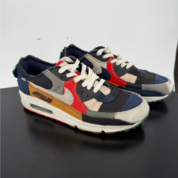 Nike Air Max 90 'Patchwork Legacy' Sneakers, Women’s Sz 9 DJ4878-400 - Picture 3 of 7